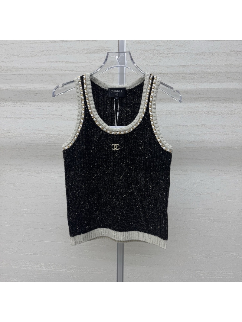 Chanel Signature Metallic Tweed Knit Tank Top with Gold Chain Trim and CC Logo in Black and Gold