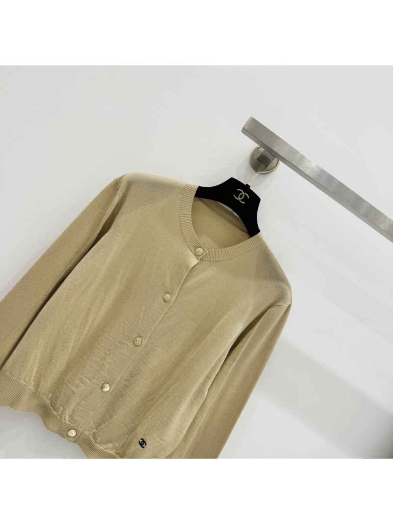 Chanel Cashmere Silk 16-Needle Fine-Knit Cardigan in Beige - Timeless Luxury
