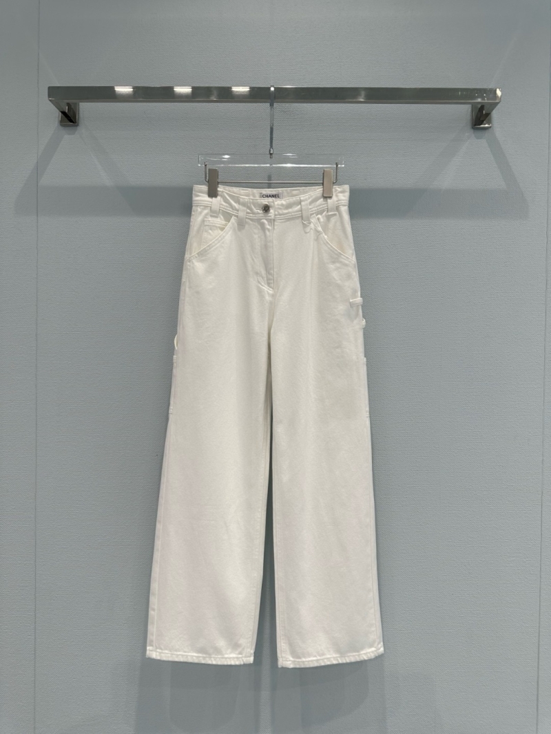 Chanel High-Waisted Wide-Leg Utility Trousers in Off-White