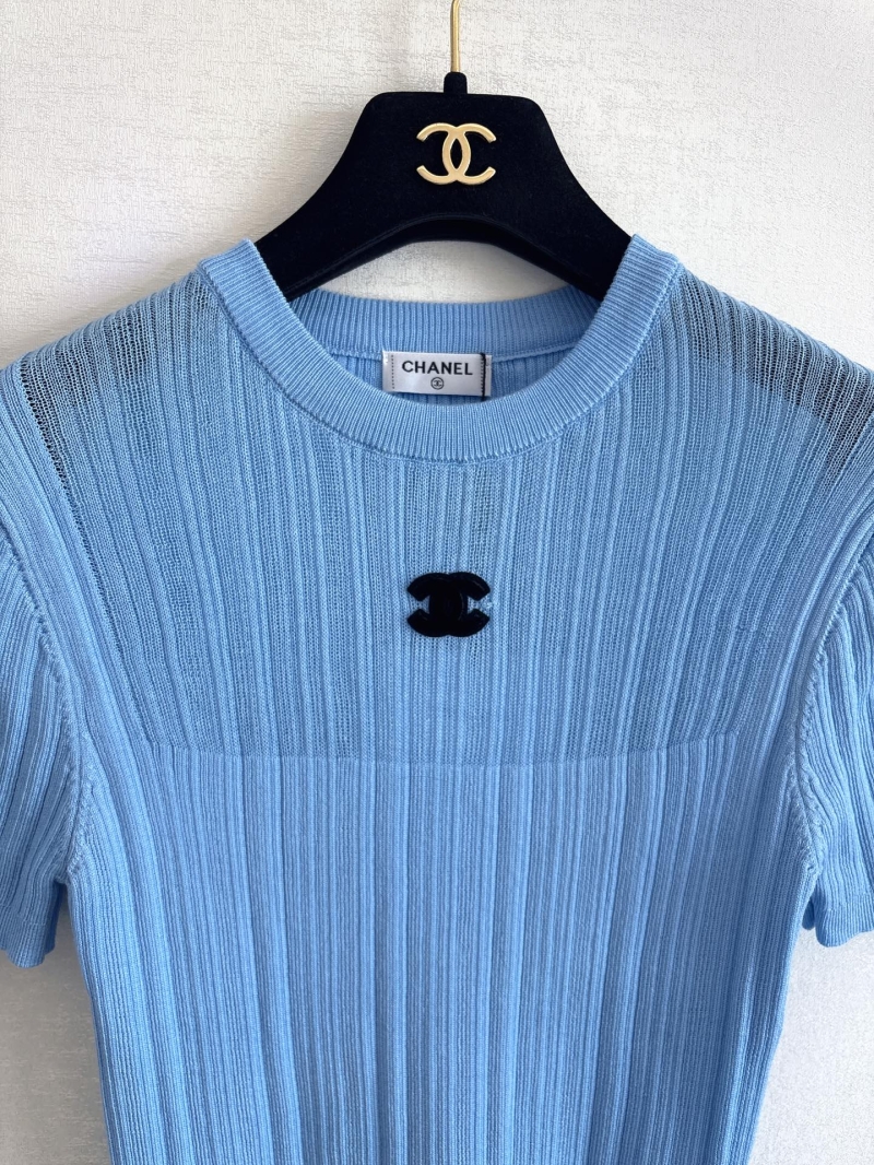 Chanel Signature CC Logo Vertical Ribbed Knit Top in Sky Blue