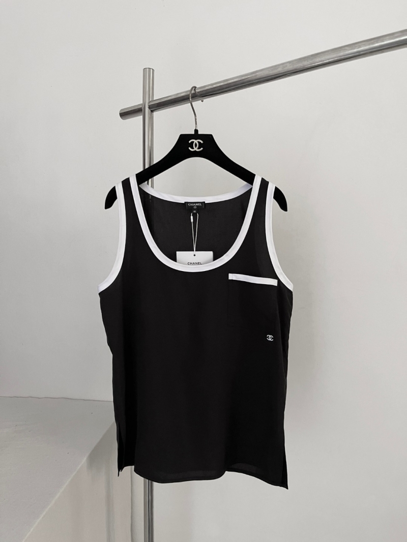 Chanel Exquisite Silk Pocket Sleeveless Tank Top in Black and White