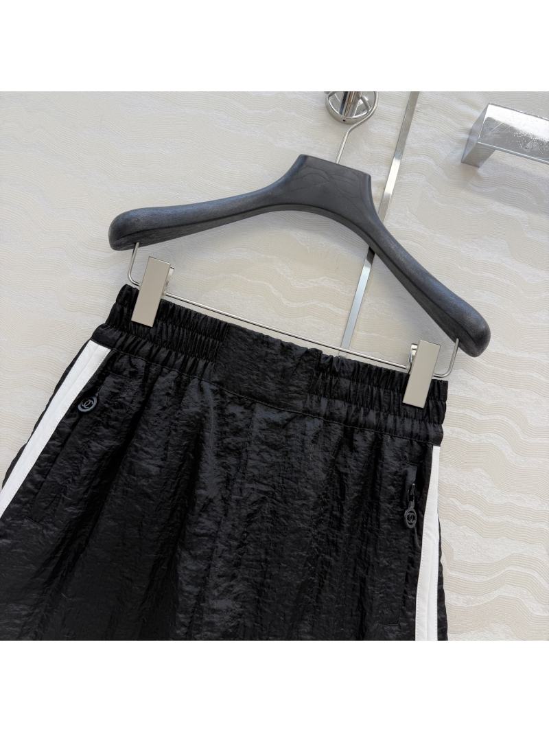 Chanel Crinkled Silk-Touch Fabric Leather-Trimmed Sporty High-Waisted Shorts