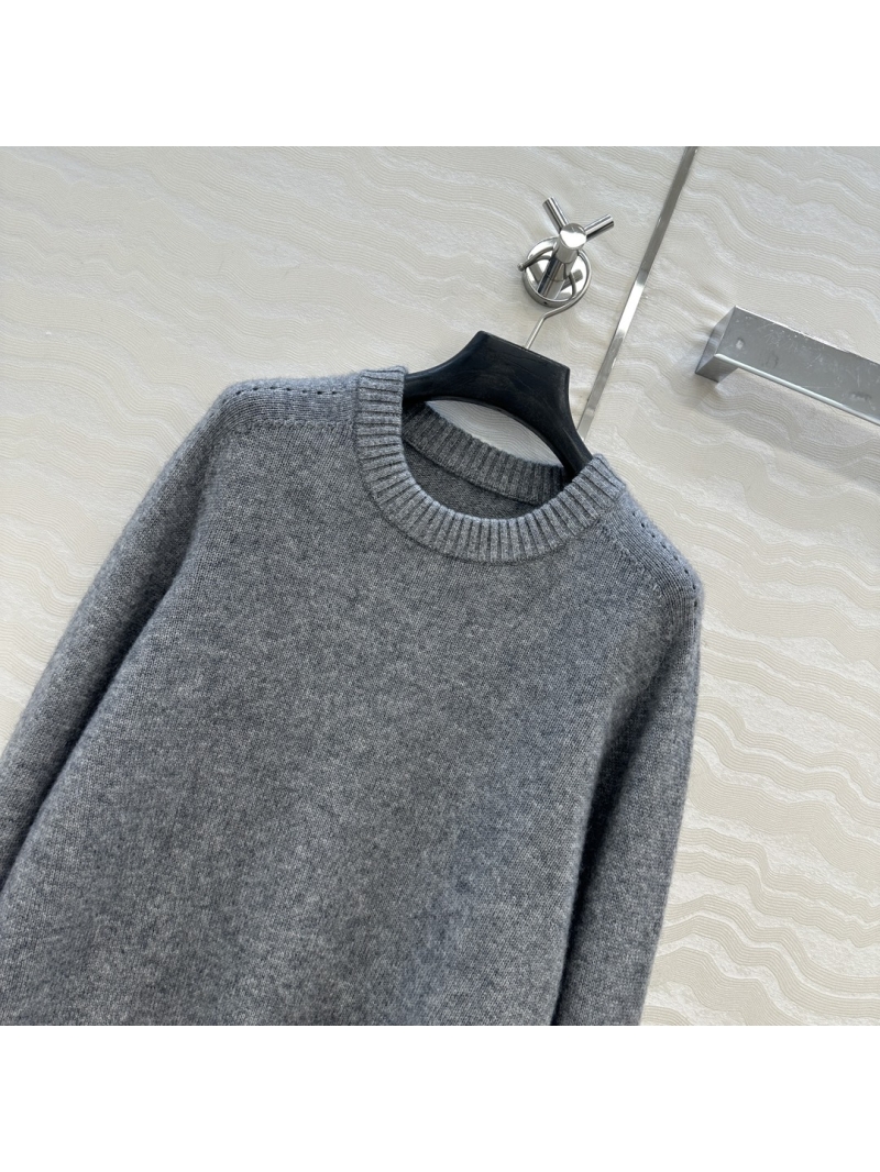 Celine Gray Cashmere Sweater – 100% Imported Cashmere, Embroidered Arc de Triomphe, Relaxed Fit
