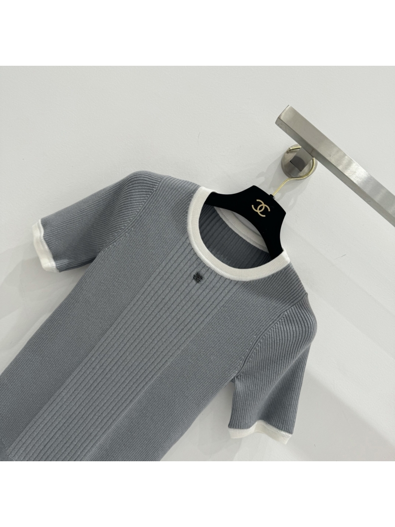 Chanel Grey Colorblock Slim-Fit Knit Top - Chic & Timeless