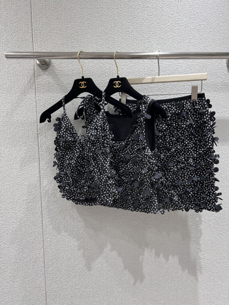 Chanel Early Spring Black Floral Halter Tank Top Set with Mini Skirt - Luxe Elegance