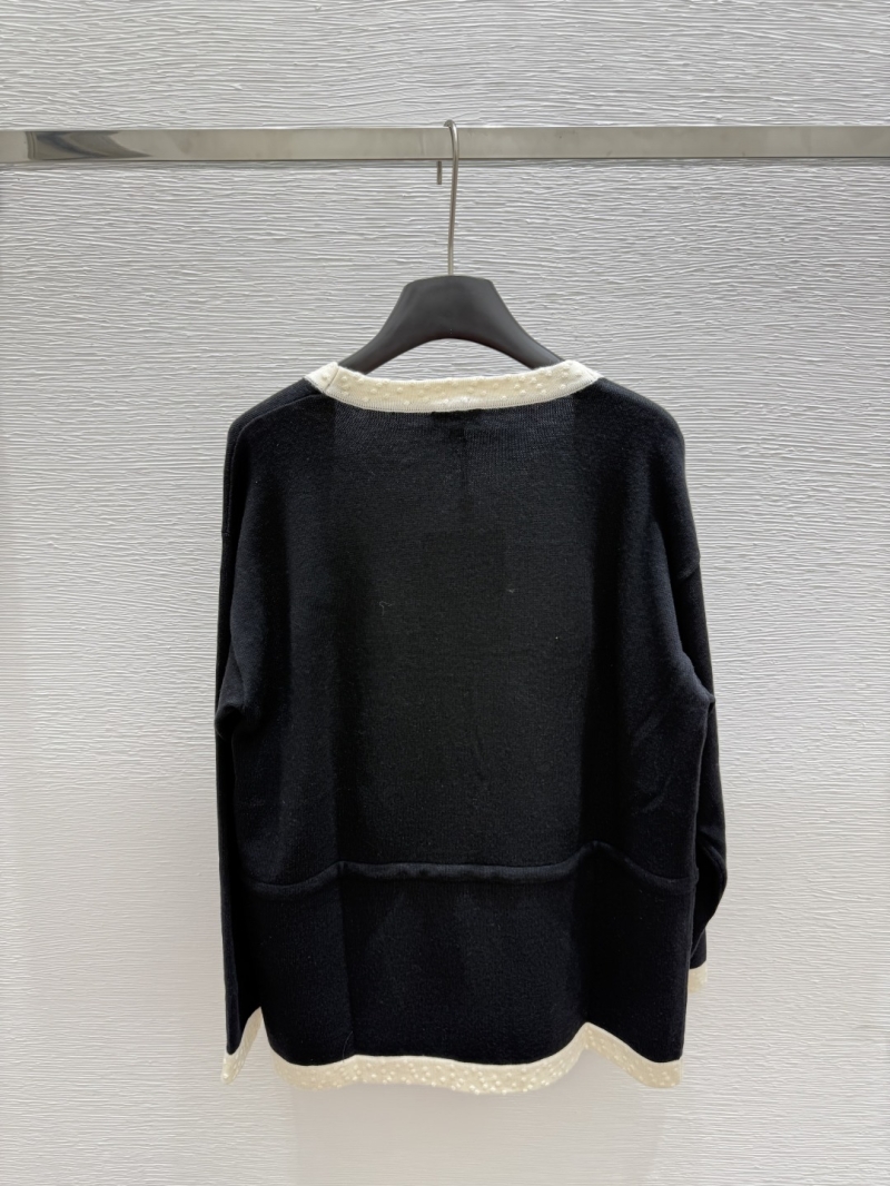 Chanel Wool Cardigan - Black & White Elegant Knitwear