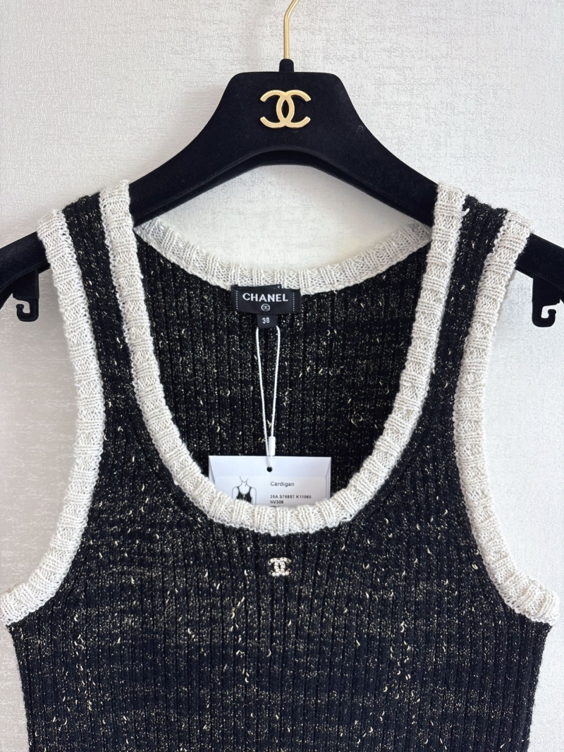 Chanel Luxe Gold Bean Silk Cashmere Vest - Exclusive Black Edition