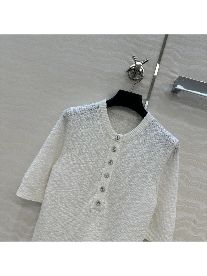 Chanel Coco Beach Spring Summer White Snowflake Cotton Knit Top - Elegant Mid-Sleeve Design