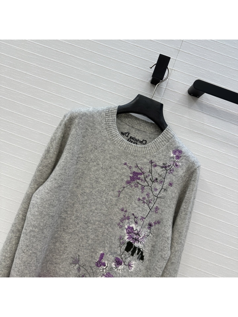 Dior Early Autumn Peony Embroidery Cashmere Sweater - Luxe Gray Elegance