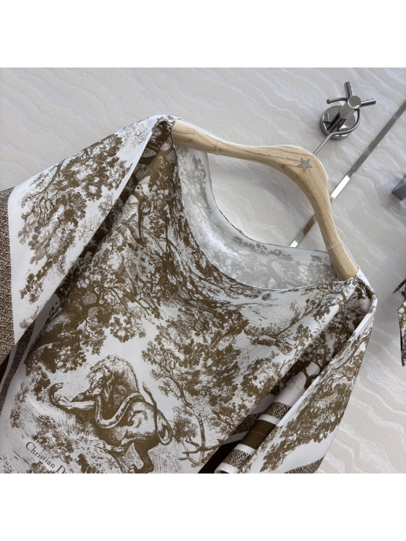 Dior MissDior Riviera Animal Print 100% Silk Twill Scarf Cape Shawl in Brown