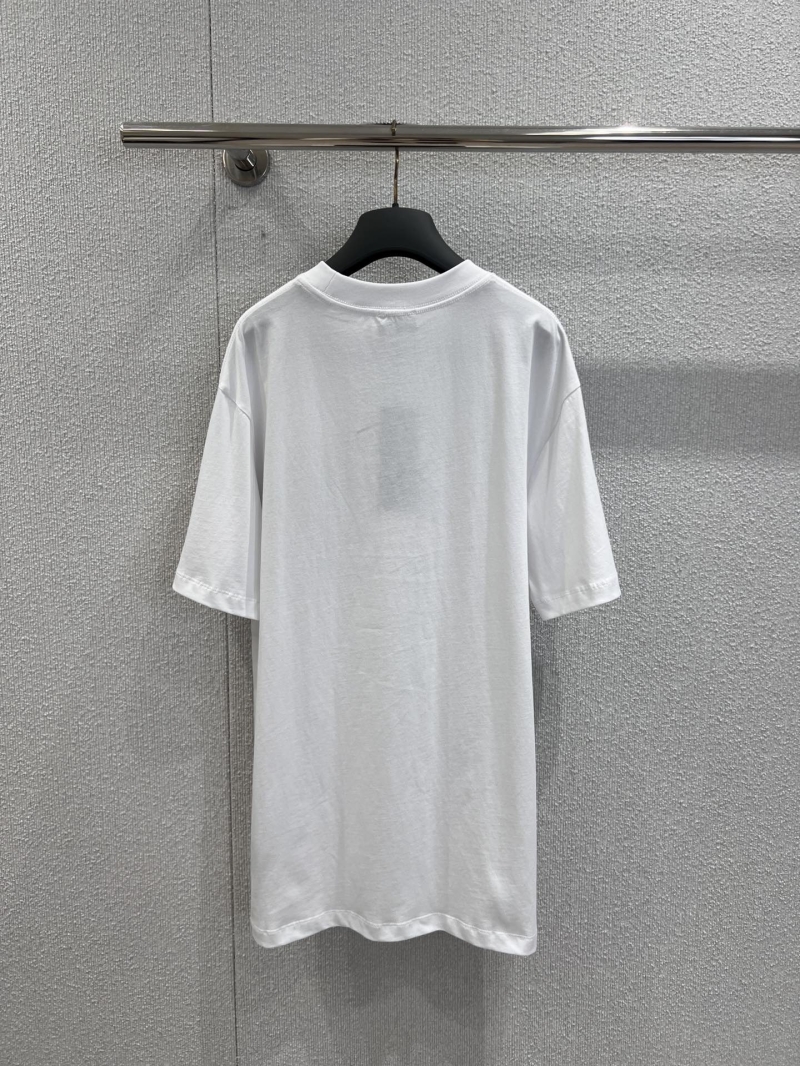 Dior 26Ss Early Spring Embroidered Badge Crew Neck T-Shirt | Oversized White Cotton Tee with Vintage Insignia Patches