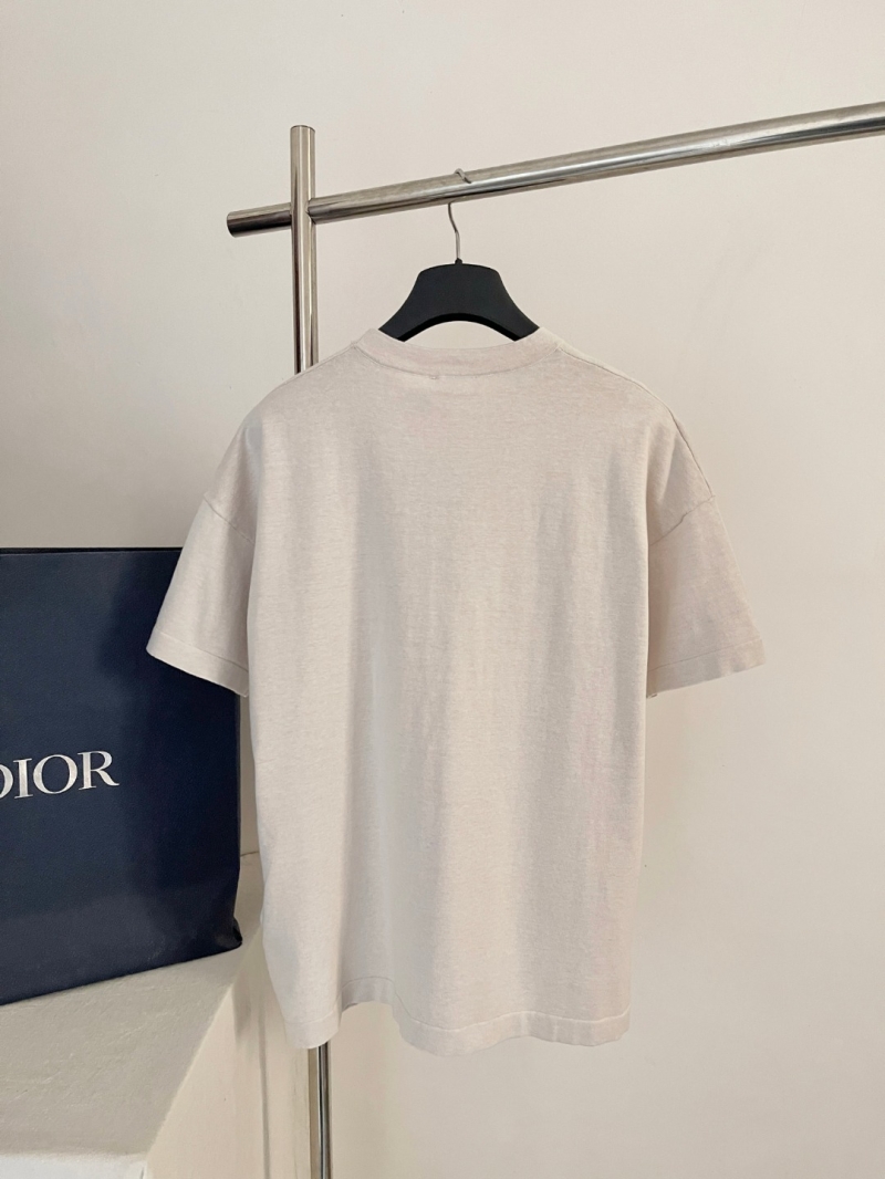 Christian Dior Couture Knit Short-Sleeve T-Shirt in Light Beige - Relaxed Fit, Signature Logo, Timeless Luxury