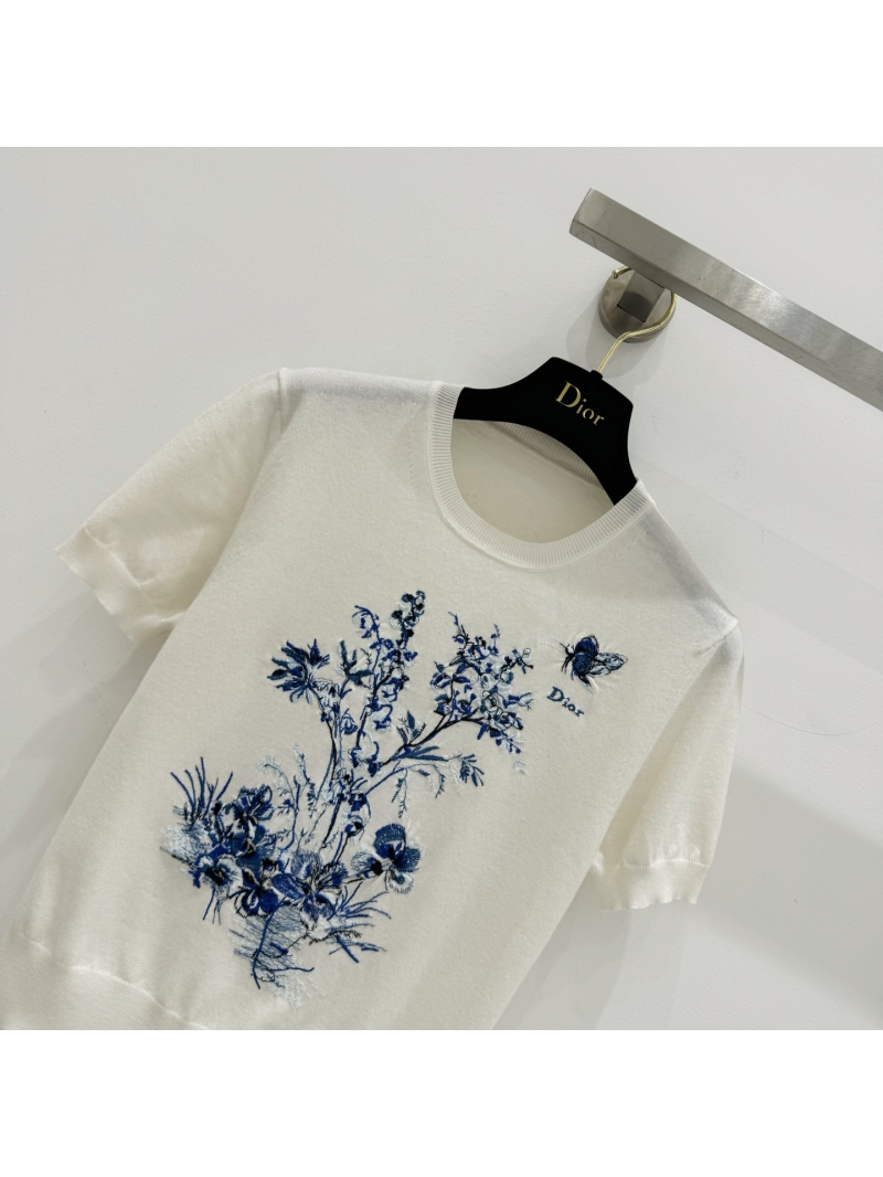 Dior Floral Embroidered Cashmere Silk Short-Sleeved Knit Top in Ivory