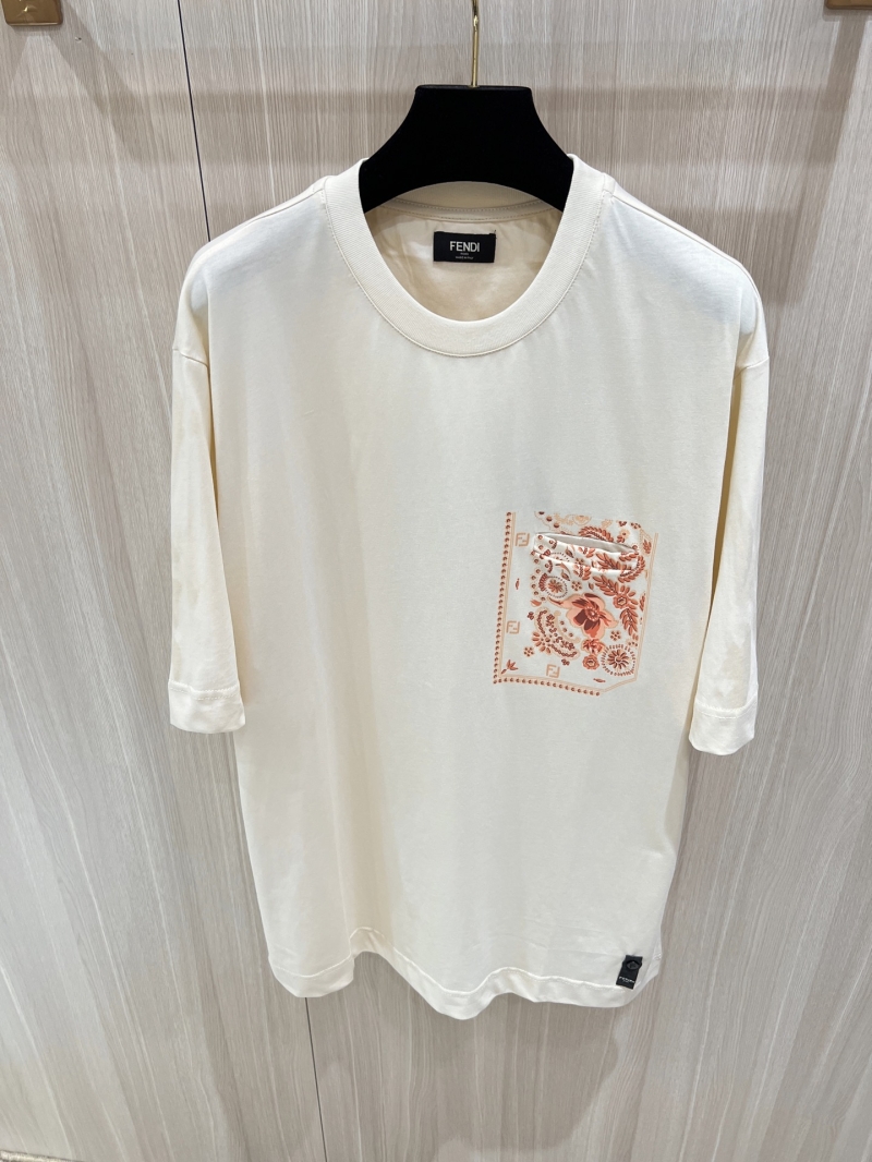 Fendi Floral Pocket Cotton Short-Sleeve T-Shirt - Luxe & Lightweight