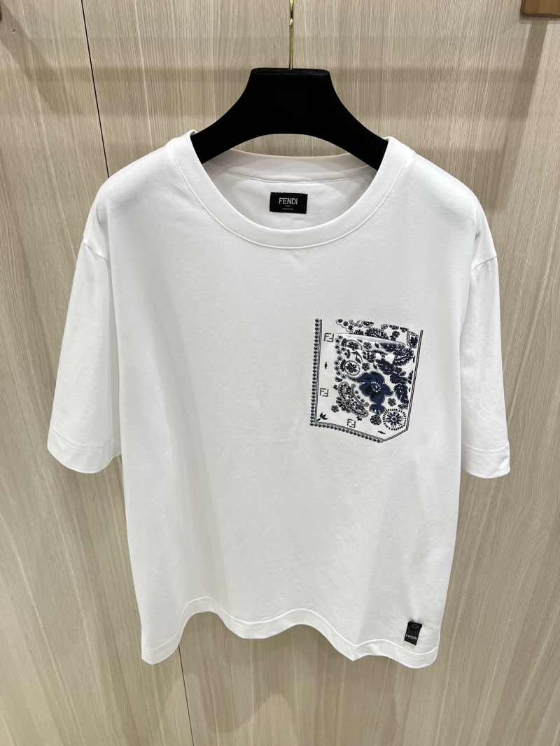 Fendi White Coral Flower Print Short-Sleeve T-Shirt - Luxe Cotton Elegance