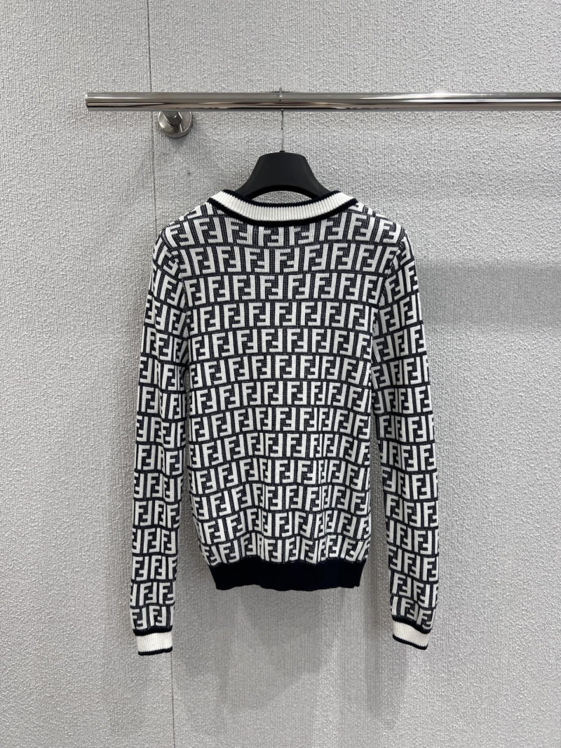 Fendi Early Fall Classic FF Monogram Knit Sweater in Black