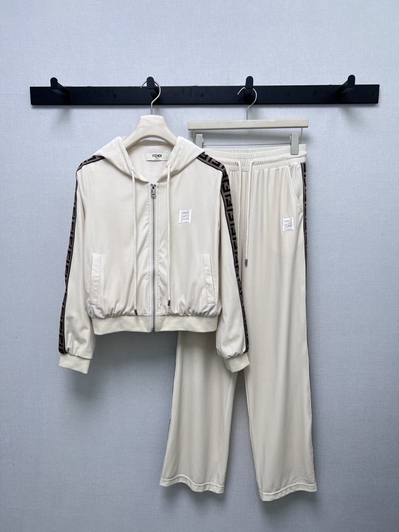 Fendi Hooded Zip-Up Jacket and Pants Set in Cream