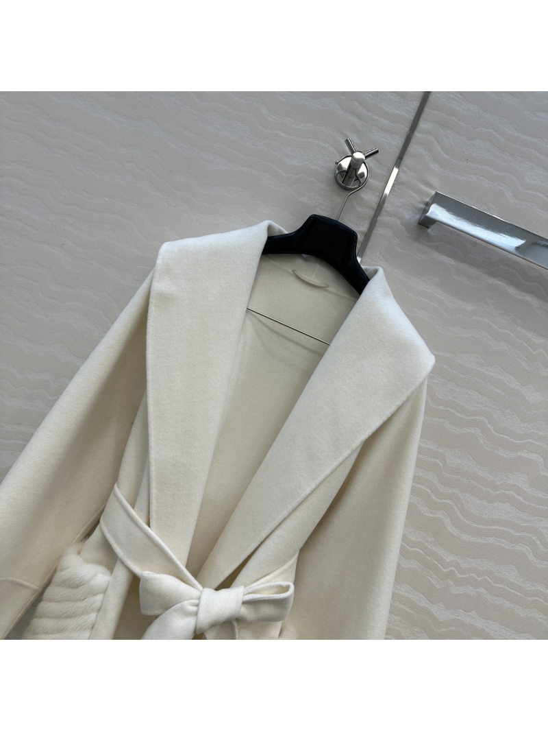 Fendi Limited Edition FF Signature Mink Pocket Coat – Cashmere Wool Blend, 3D Tailored Fit, Bathrobe Collar