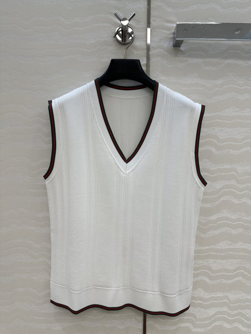 Gucci White GG Tennis-Inspired Knitted Vest - Chic V-Neck Luxe Design