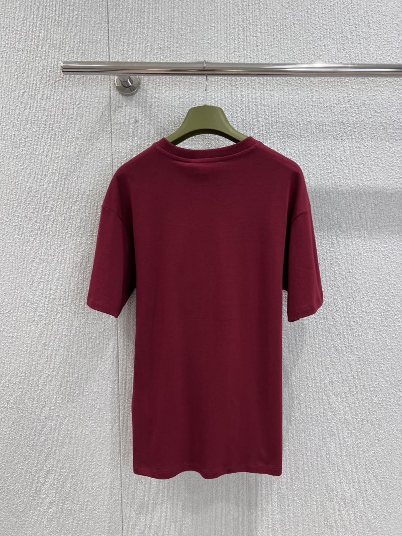 Gucci Spring/Summer Oversized Embroidered Logo T-Shirt in Red