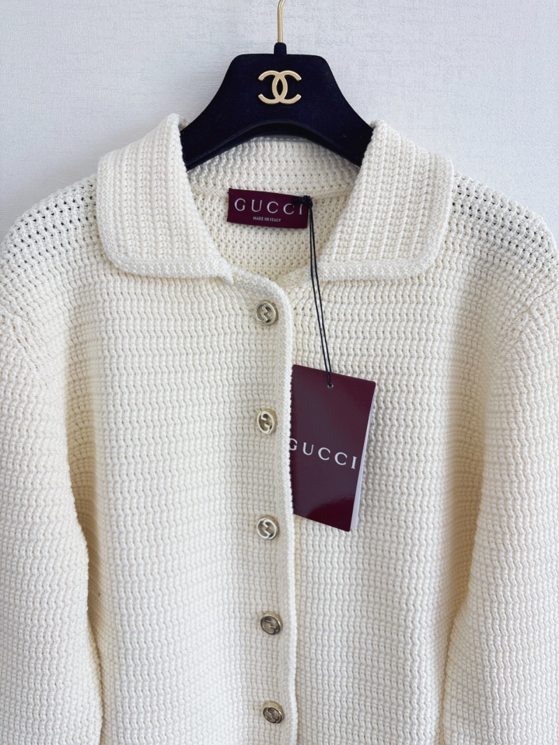Gucci Luxe Textured Knit Cardigan Sweater in Cream
