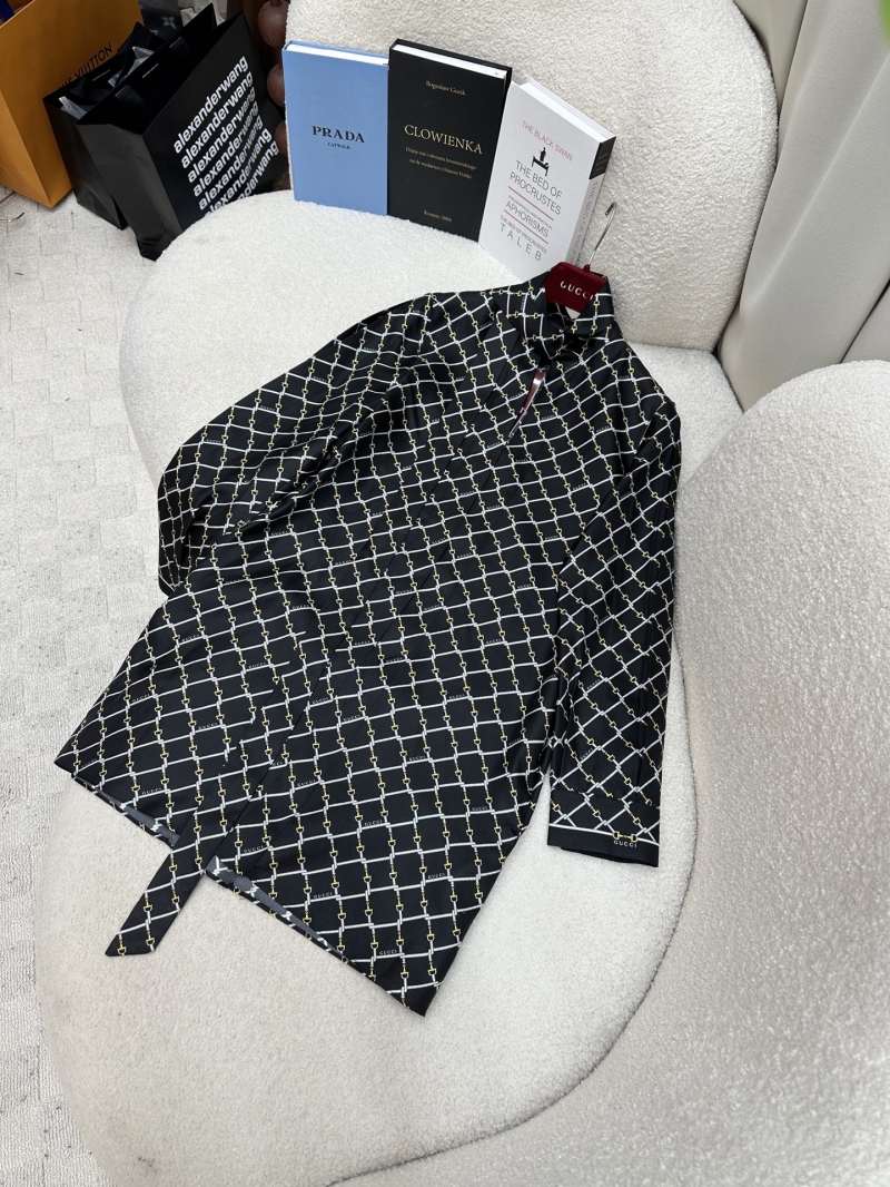 Gucci Horsebit Print Silk Twill Ribbon Shirt Dress in Black
