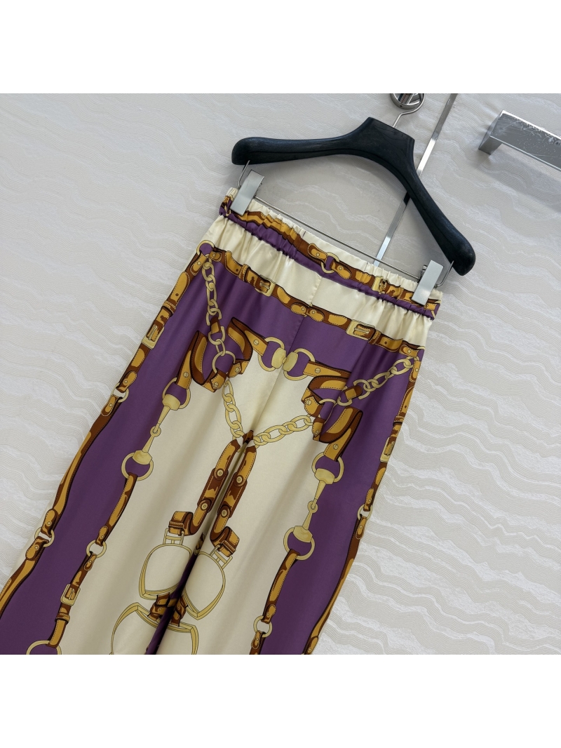 Gucci 100% Silk Twill G-Chain Print Wide-Leg Trousers