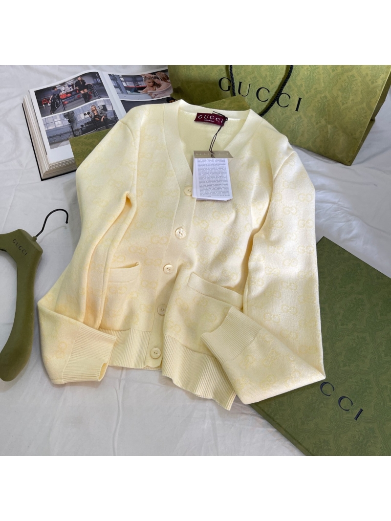 Gucci GG Monogram Jacquard V-Neck Knit Cardigan in Pale Yellow