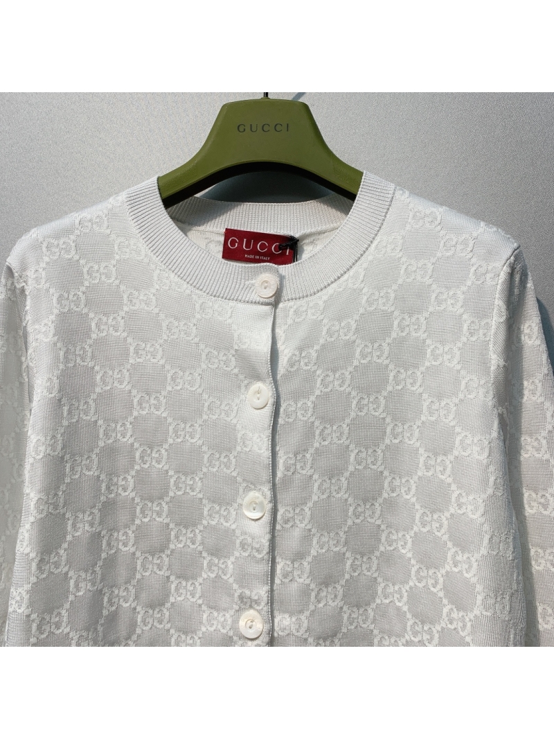 Gucci GG Monogram Jacquard Knit Cardigan in Cream with Signature Web Stripe