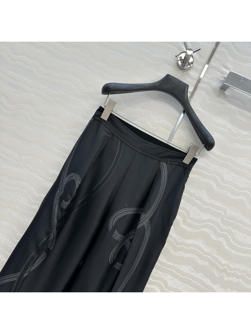 Hermes Luxe Silk Palefroi Remix Print Wide-Leg Pants in Black