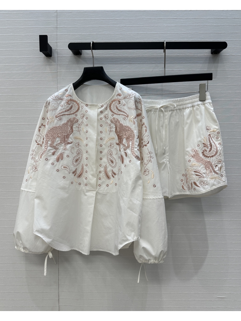 Hermes Arleslenne Embroidered Resort Shirt & Shorts Set - Loose Fit with Lantern Sleeves