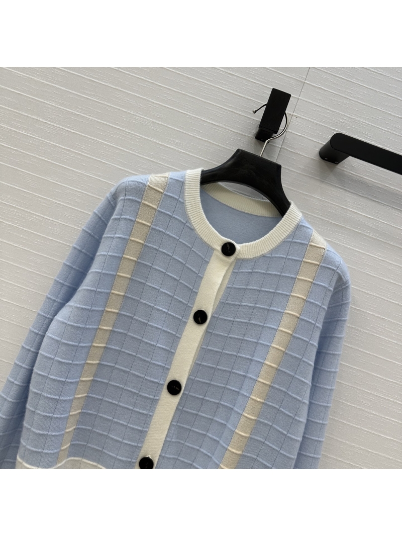 Hermès Early Fall 25 Saddle Training Embroidered Cashmere Cardigan in Light Blue