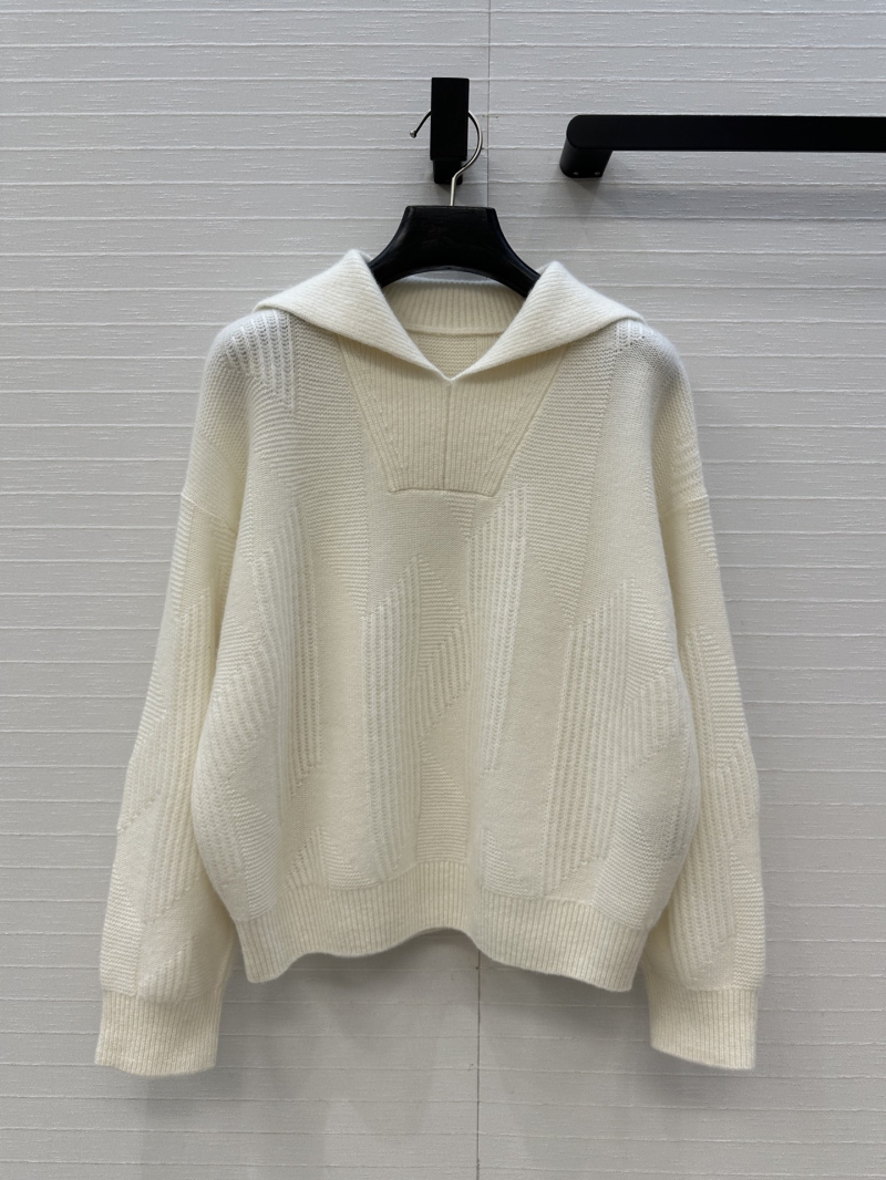 Hermes Exclusive Letter Jacquard Cashmere Sweater in Cream