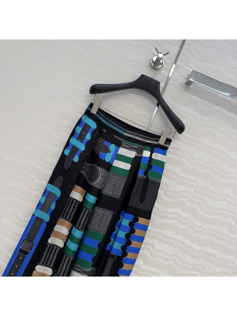 Hermes 100% Silk Twill Positioned Belt Print Wide-Leg Trousers in Black Multi