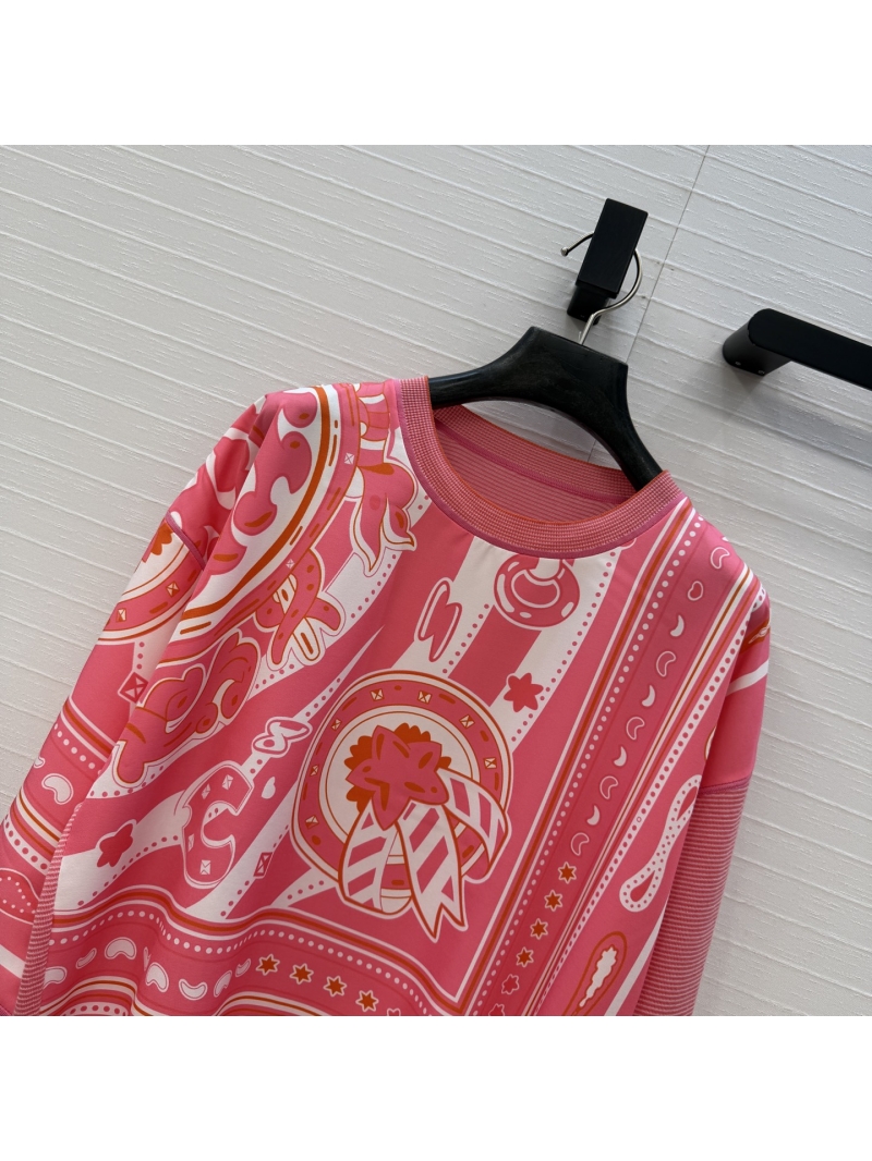 Hermes Tussah Silk and Wool Blend Abstract Print Patchwork Knit Top in Vibrant Pink