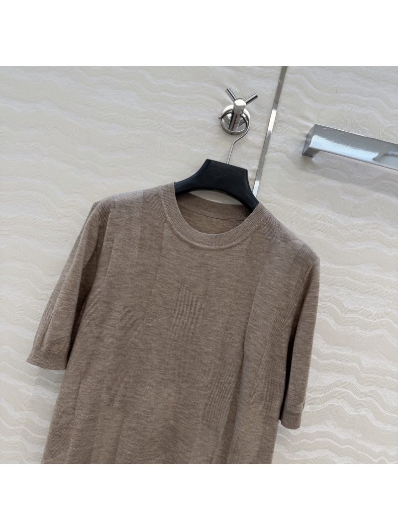 Hermès Early Spring '26 100% Merino Wool 16-Gauge Short-Sleeve Knit Top with 3D Jacquard H Pattern