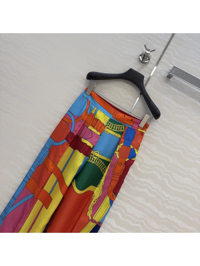 Hermes Exquisite 100% Silk Twill Engineered Print Straight-Leg Trousers