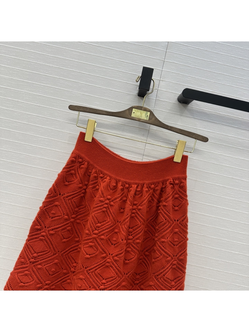 Loro Piana Red Holiday Series Cashmere 3D Diamond Jacquard Knit Skirt