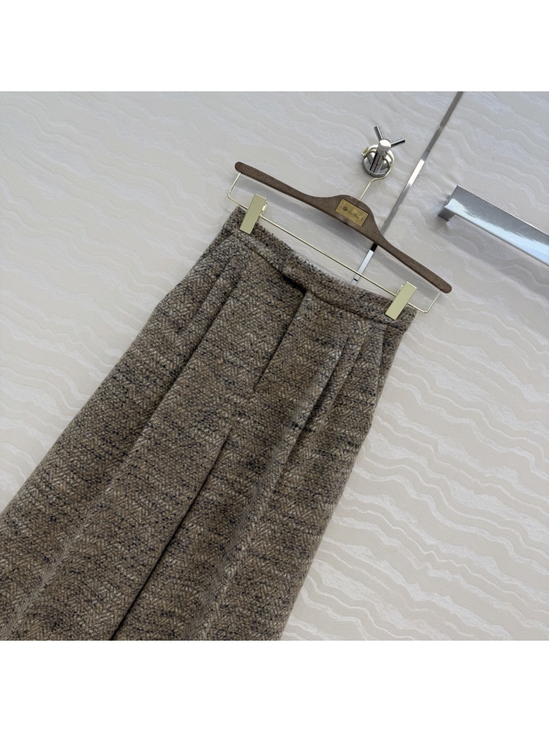 Loro Piana Alpaca Wool Tweed Wide-Leg Trousers: High-Waisted, Gold Thread Shimmer, Tailored for an Elevated Minimalist Look (Brown/Taupe)