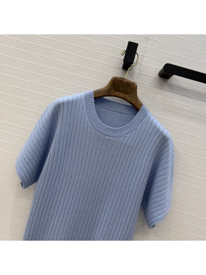 Loro Piana Sumptuous Cashmere Wool 18-Gauge Ribbed Drop-Shoulder Knit Sweater in Serene Blue