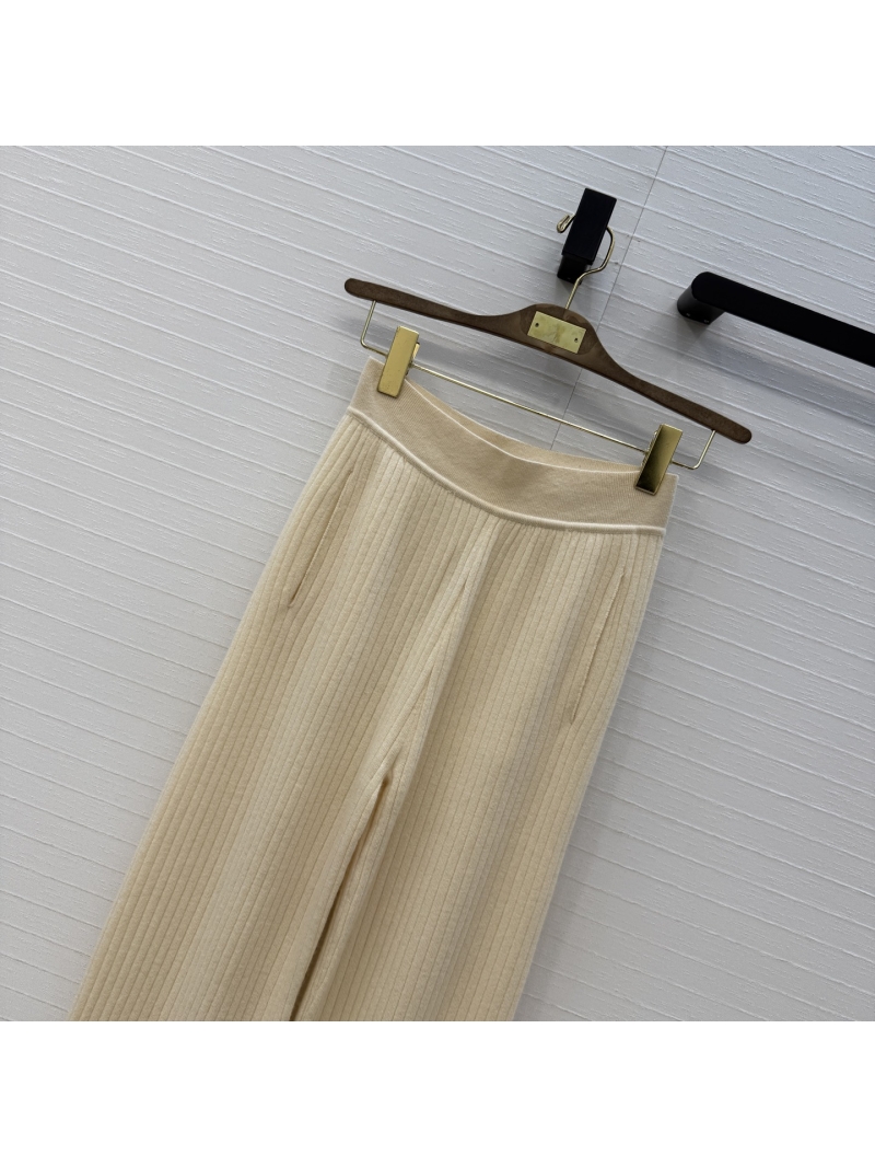 Loro Piana Sumptuous Cashmere Swiss-Ribbed Wide-Leg Pants in Cream
