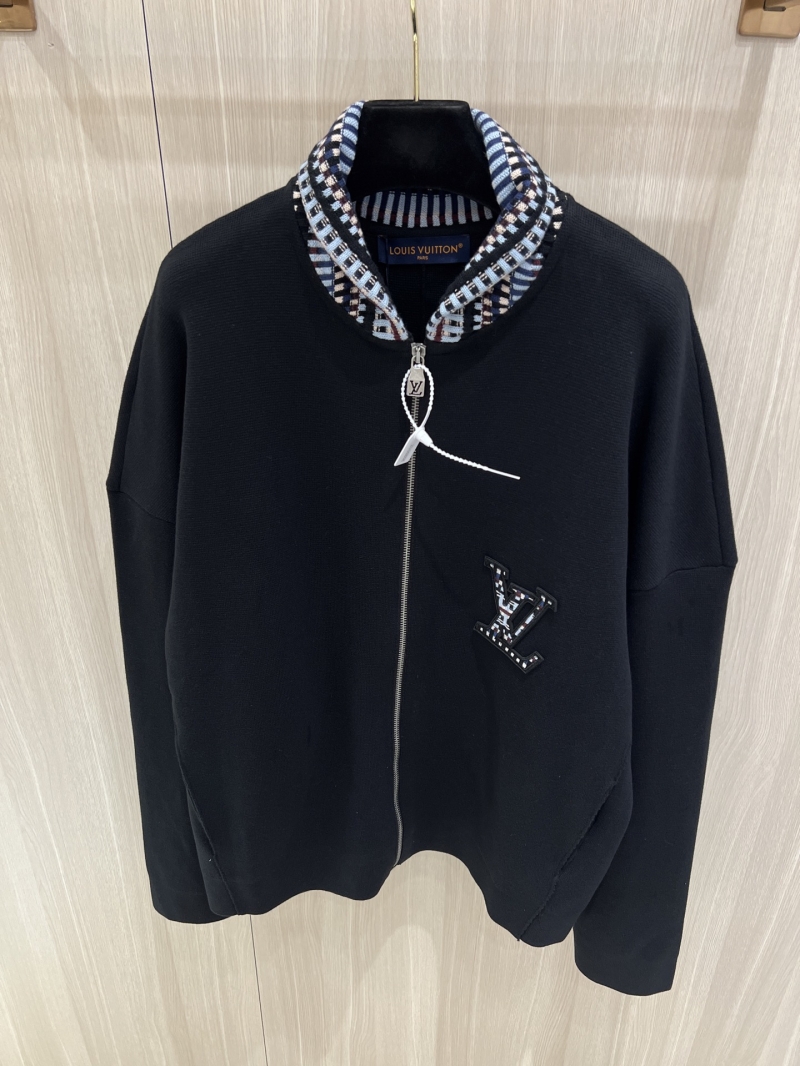 Louis Vuitton Checkered Collar Knitted Jacket - Luxe Comfort