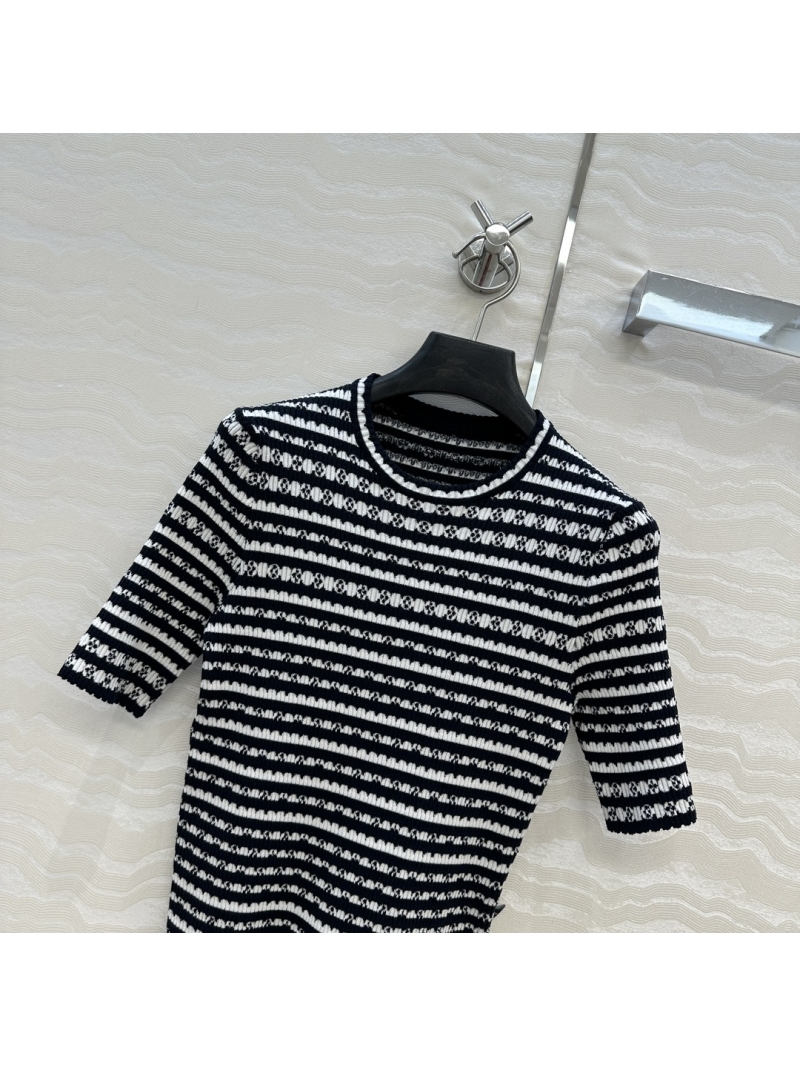 Louis Vuitton Spring-Summer Resort Knitted Short-Sleeve Top - Navy Monogram Luxe Design