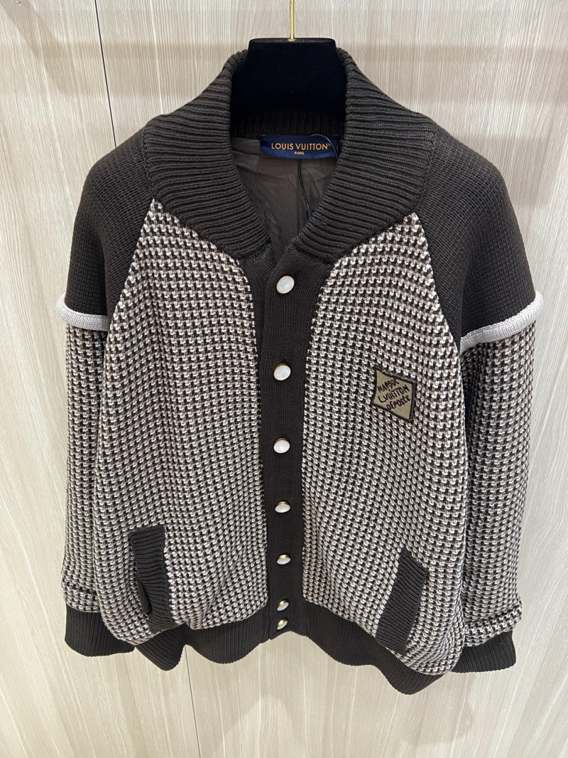 Louis Vuitton Luxe 3D Jacquard Bomber Jacket in Black & White Houndstooth