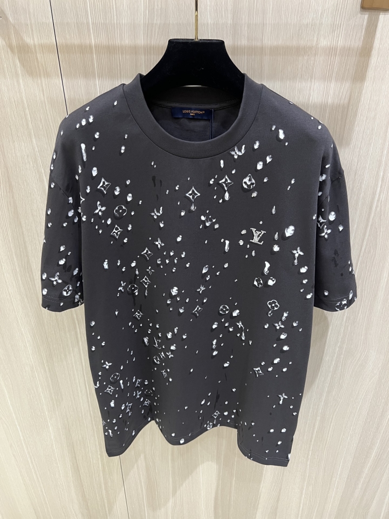 Louis Vuitton Short Sleeve T-Shirt, Oversized Relaxed Fit, All-Over Monogram Drip Print in Charcoal Gray