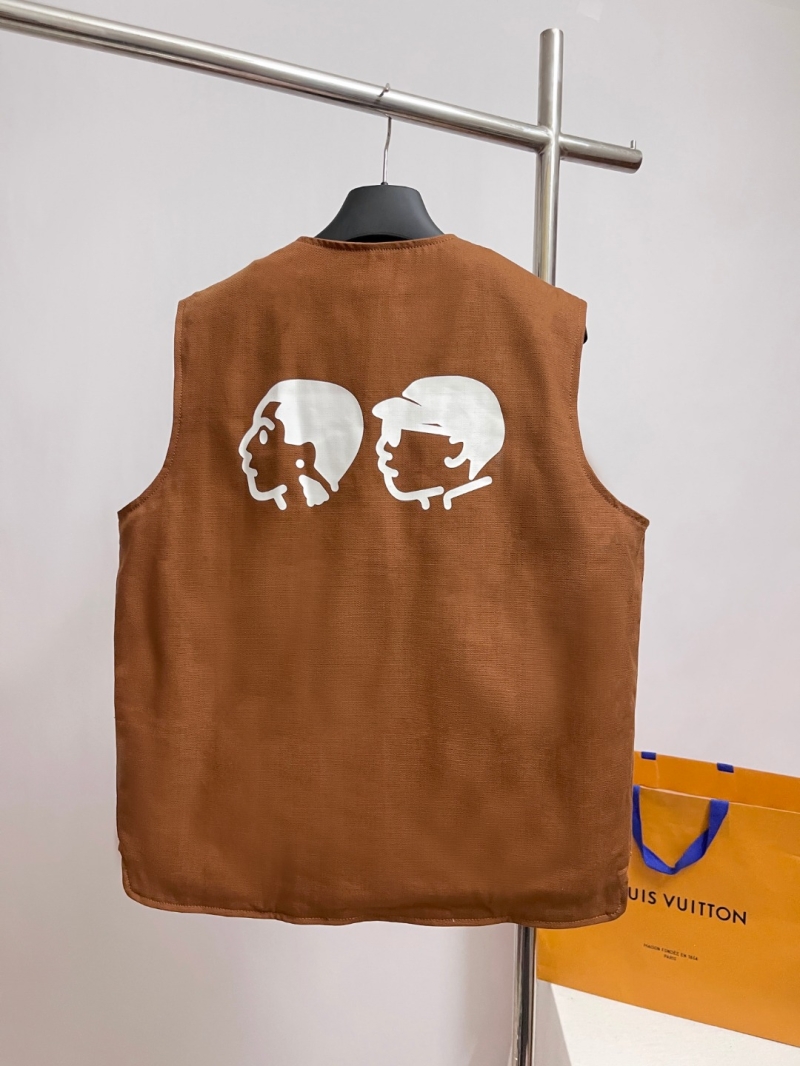 Louis Vuitton Signature Utility Vest | Cognac Brown Canvas, Quilted Lining, 2025 Winter Runway Collection