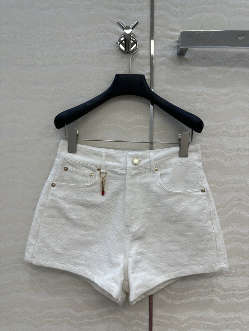 Louis Vuitton LV 25s Spring/Summer New Arrival Sproty Series White Monogram Logo Denim Shorts with Lipstick Metal Pendant