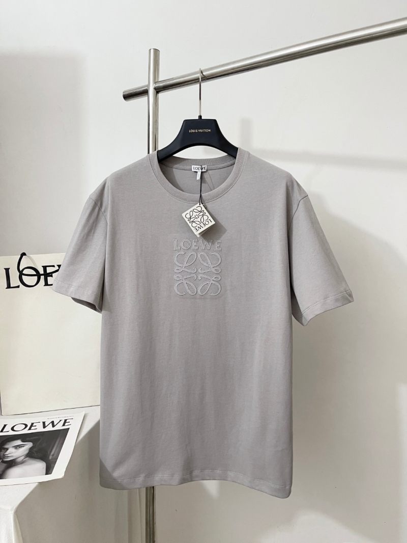 Loewe Unisex Short Sleeve T-Shirt - Chic & Versatile