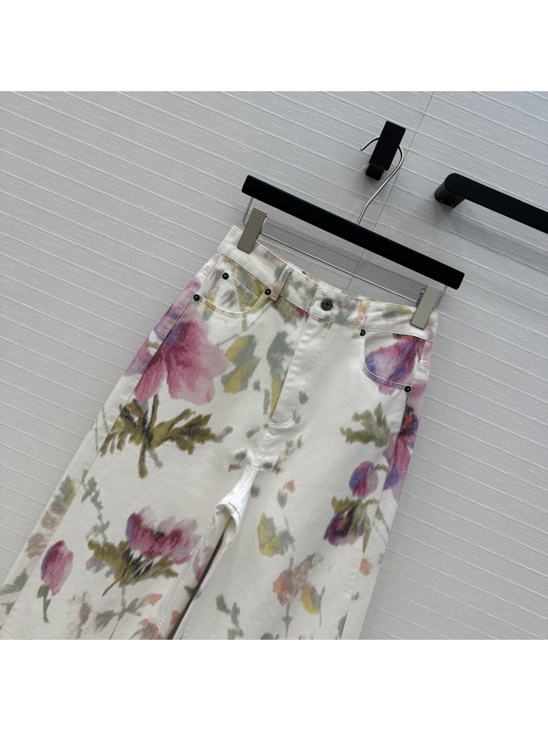Loewe Paula’s Series Romantic Floral Jeans - Vibrant Print & Chic Fit