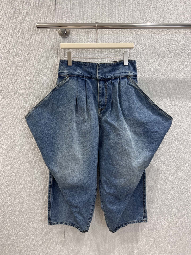 Loewe 25SS Spring Summer Batwing Denim Capri Pants - Exclusive High-Waist Unique Design